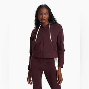 Vuori Granite Cropped Hoodie